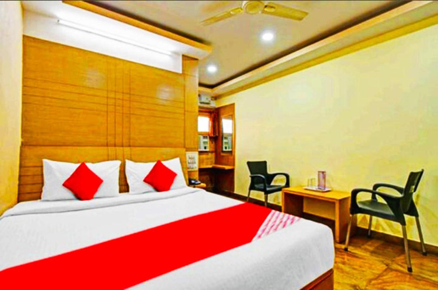 Pavithra Paradise Hotel Бангалор Екстериор снимка