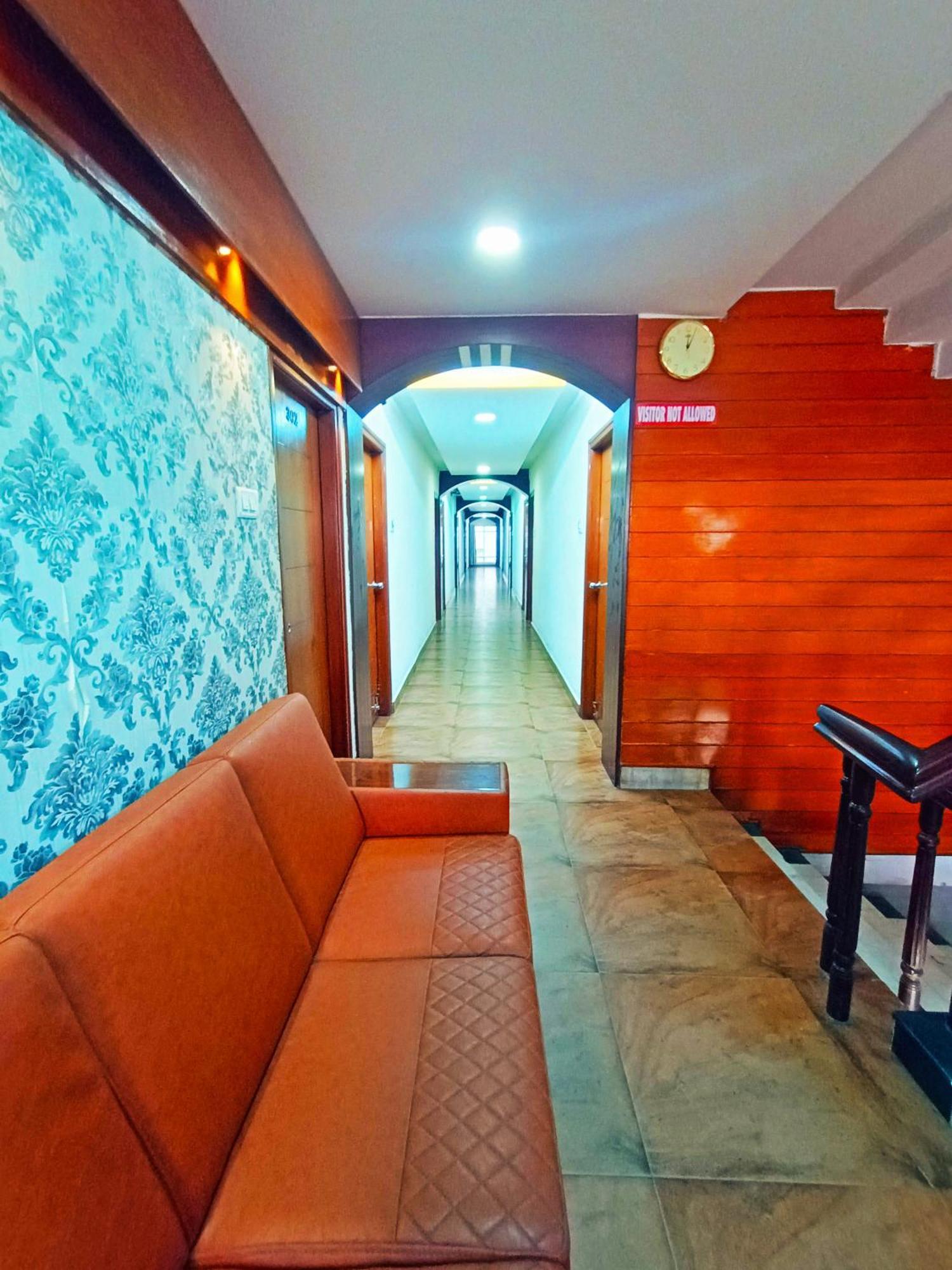 Pavithra Paradise Hotel Бангалор Екстериор снимка